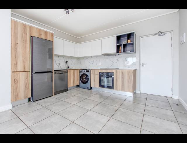 2 BEDROOM APARTMENT TO LET IN WATERFALL